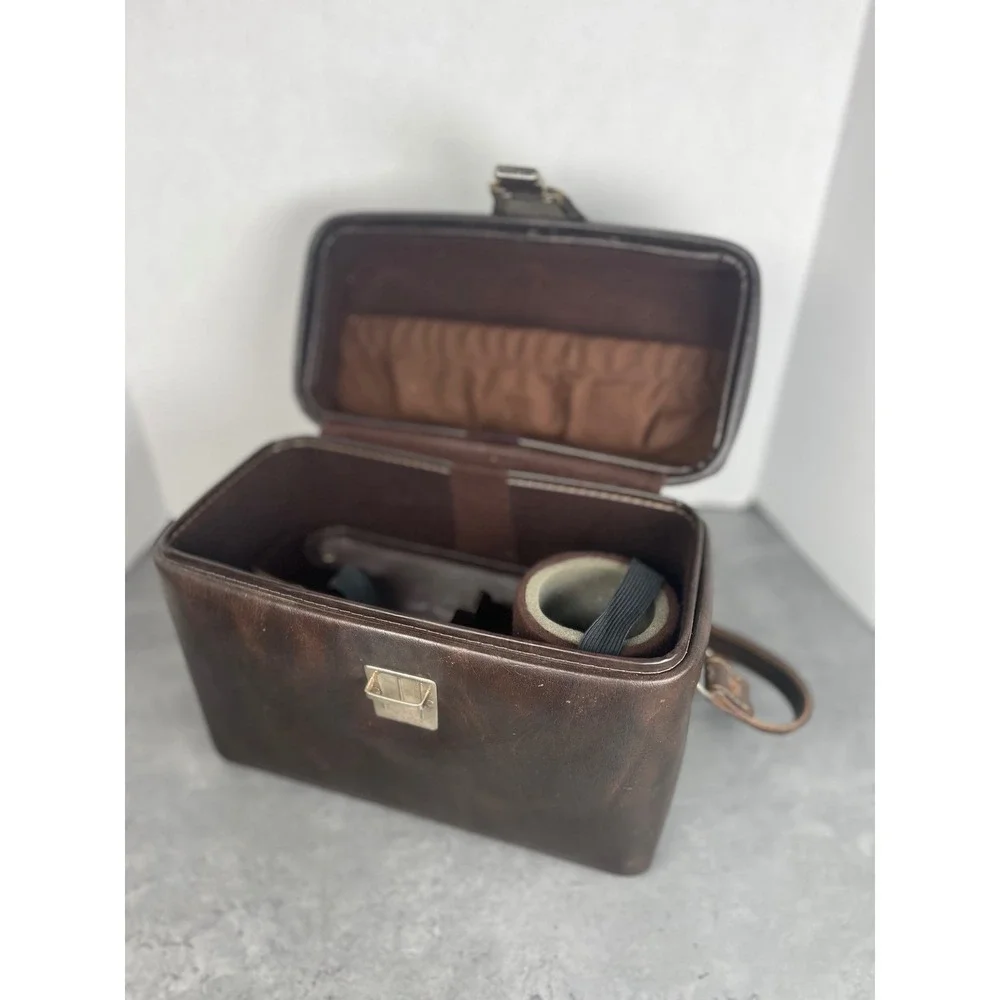 VTG Brown Faux Leather Hard Shell Camera Bag w/ Removable Insert Latch‎ Closure